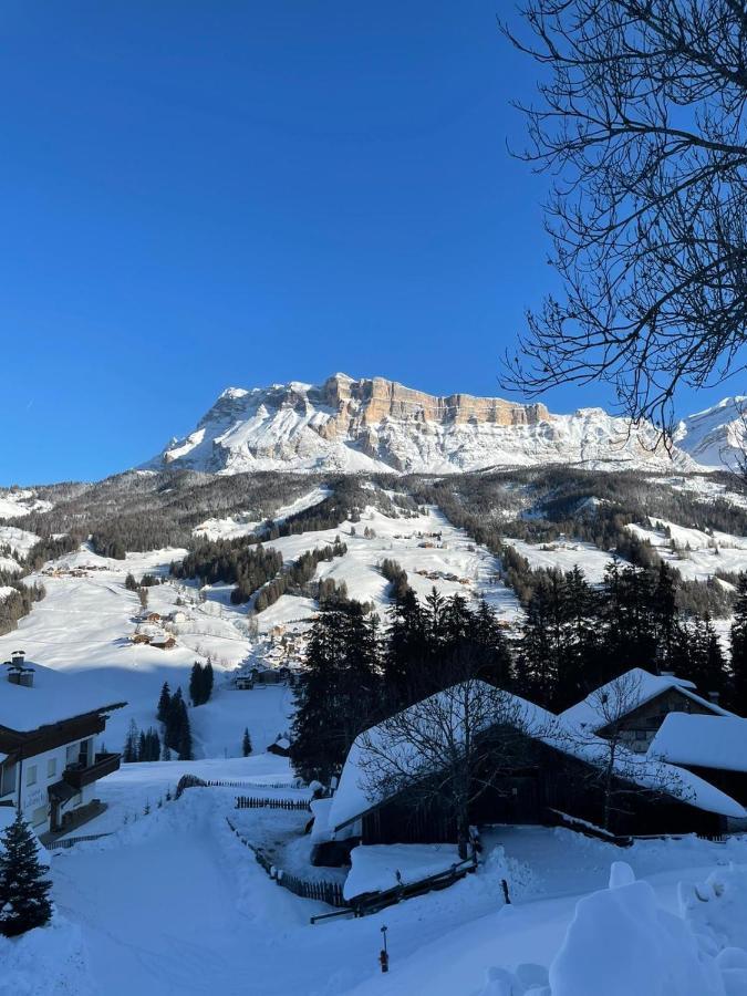 Albergo Bar Ristorante Dolomia Badia  Exteriör bild